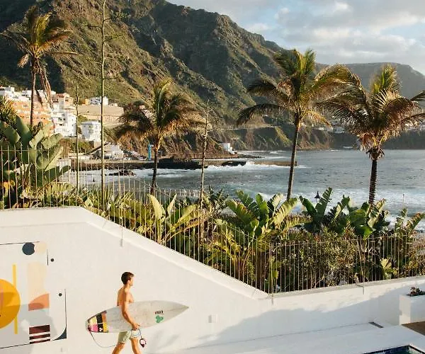Punta Paradiso Bed & Breakfast 4*