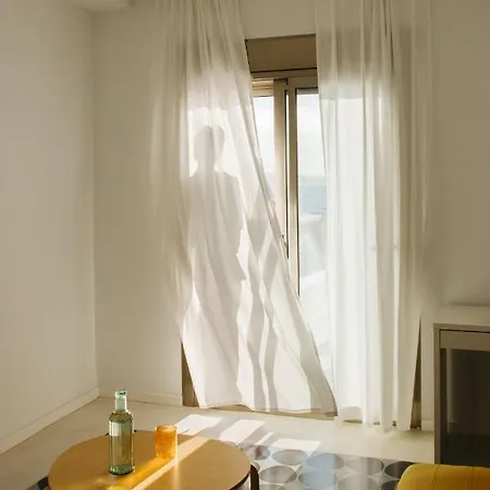 Oda ve Kahvaltı Punta Paradiso 4*