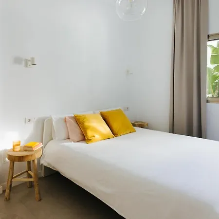 Punta Paradiso Bed & Breakfast *