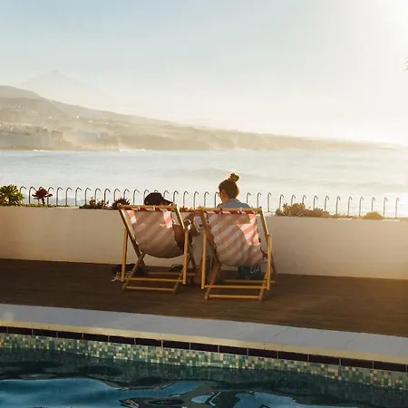 Punta Paradiso Couette-café 4*
